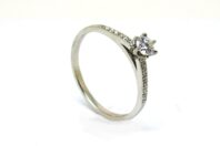 18ct White Gold 6 Claw Diamond Engagement Ring
