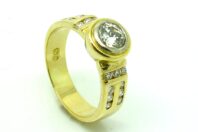 18ct Yellow Gold and Diamond Double Rubbed In Engagement Ring